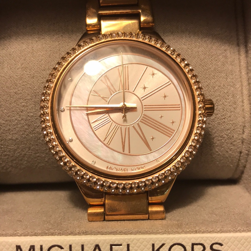 Michael Kors Taryn Celestial gold authentic watch